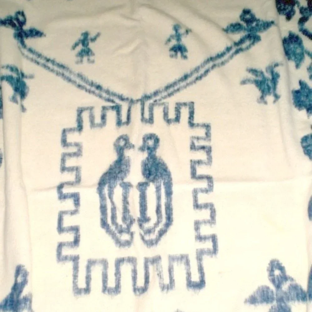 Vintage blue white